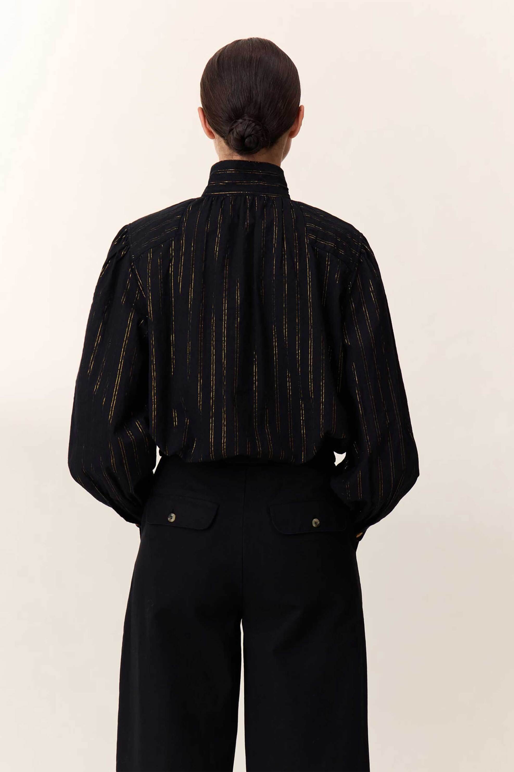 Leon & Harper γυναικείo πουκάμισο με χρυσές λεπτομέρειες "Chana" - Chana TCL09 Strp Μαύρο φωτογραφία