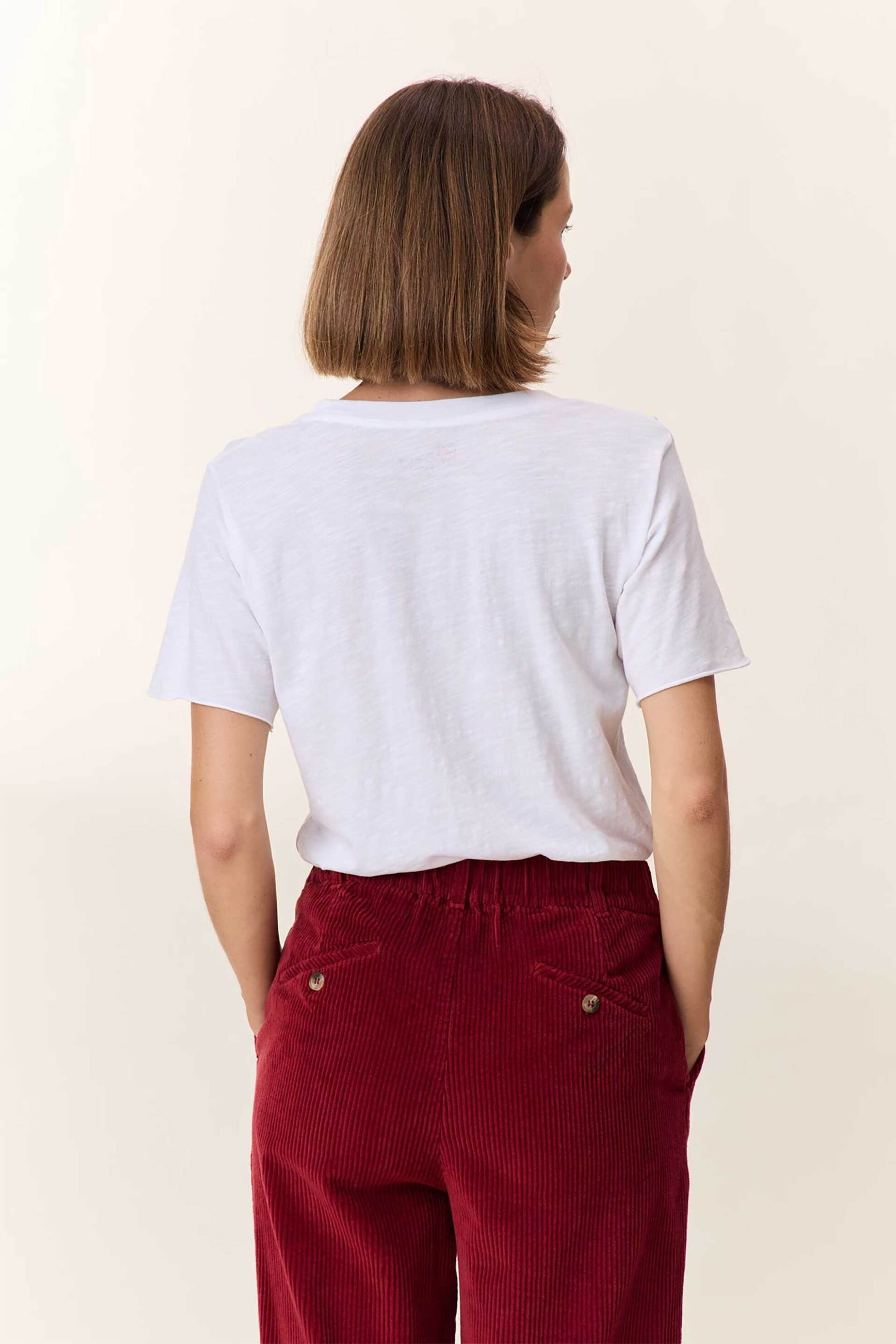 Leon & Harper γυναικείο T-shirt με μοτίβο κολιέ "Toro Collier" - Toro JC03 Collier Λευκό φωτογραφία