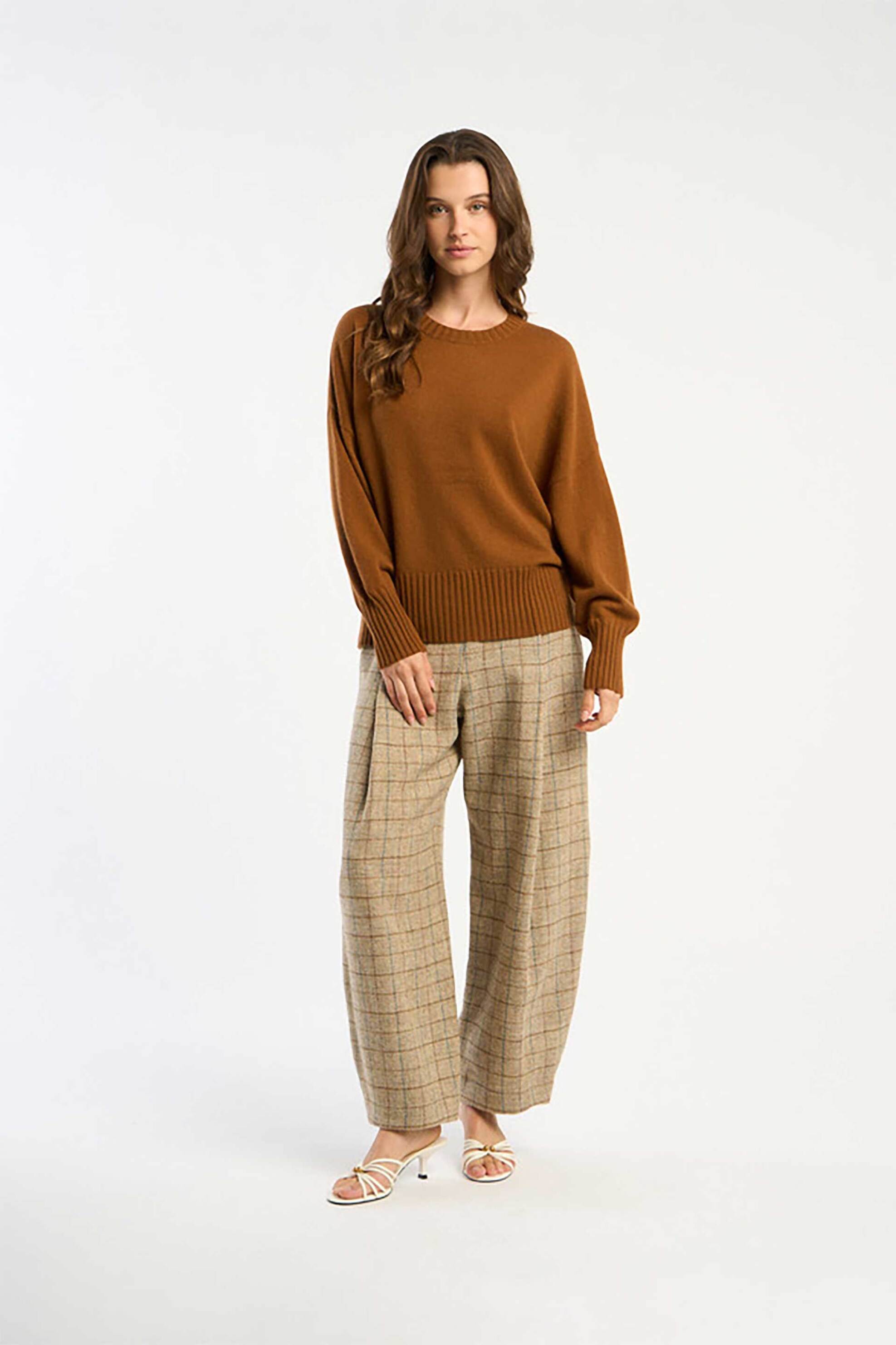 Les Tricots De Lea γυναικεία πλεκτή μπλούζα από κασμίρι "Monptilya" - 37028 φωτογραφία