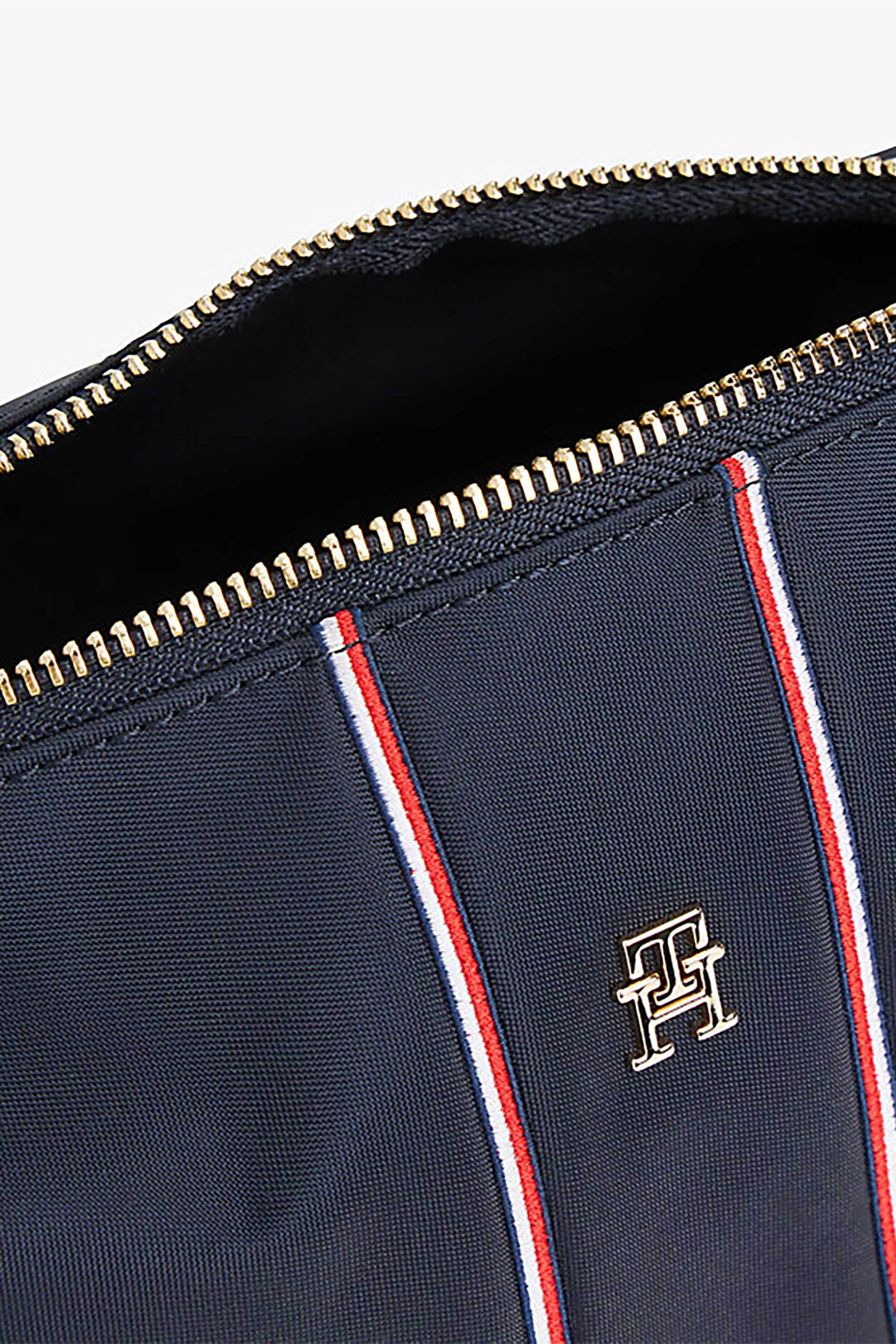 Tommy Hilfiger γυναικείο νεσεσέρ με μεταλλικό logo - AW0AW17952 Σκούρο Μπλε φωτογραφία