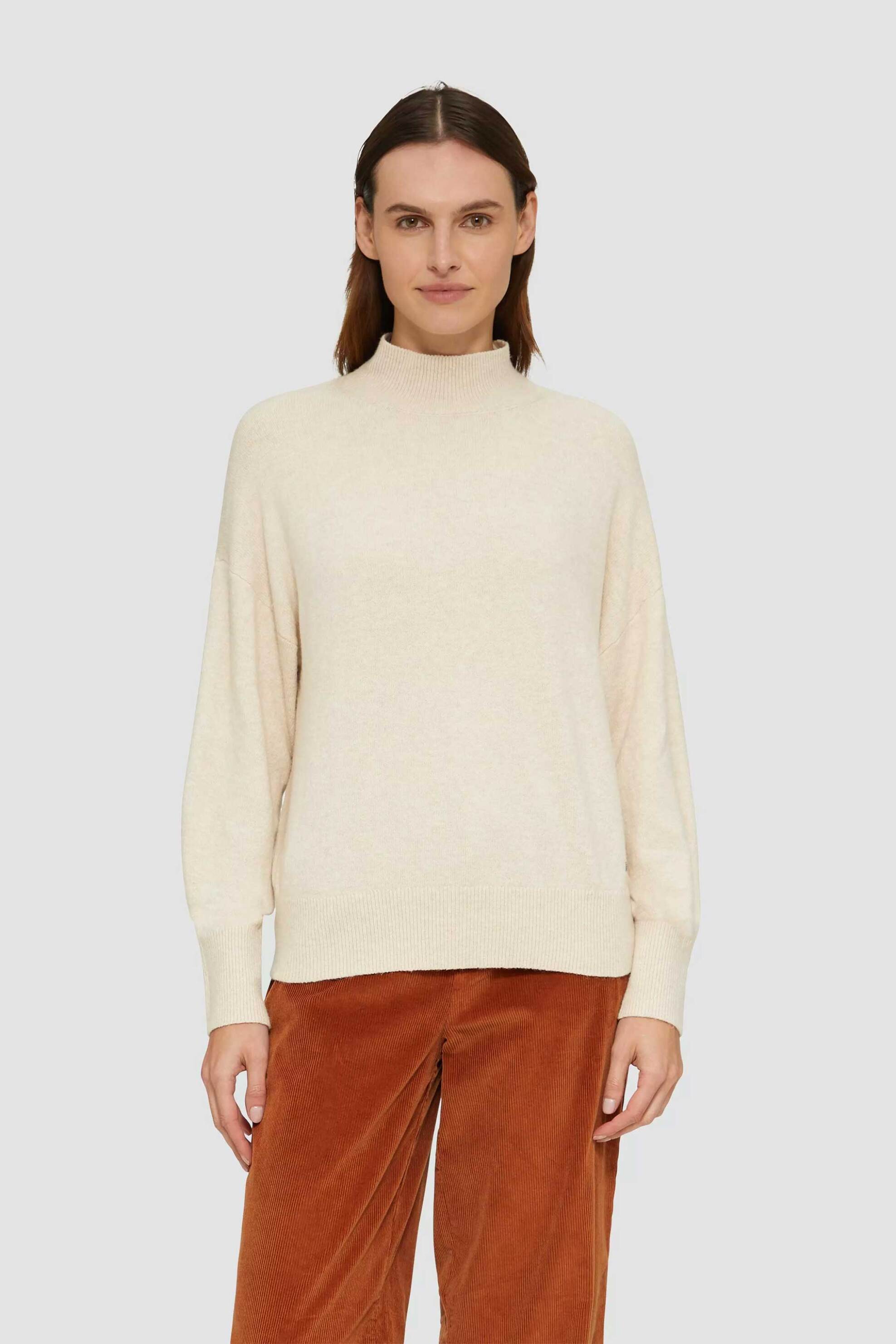 s.Oliver γυναικεία πλεκτή μπλούζα με ψηλή λαιμόκοψη - SO2158056 Εκρού