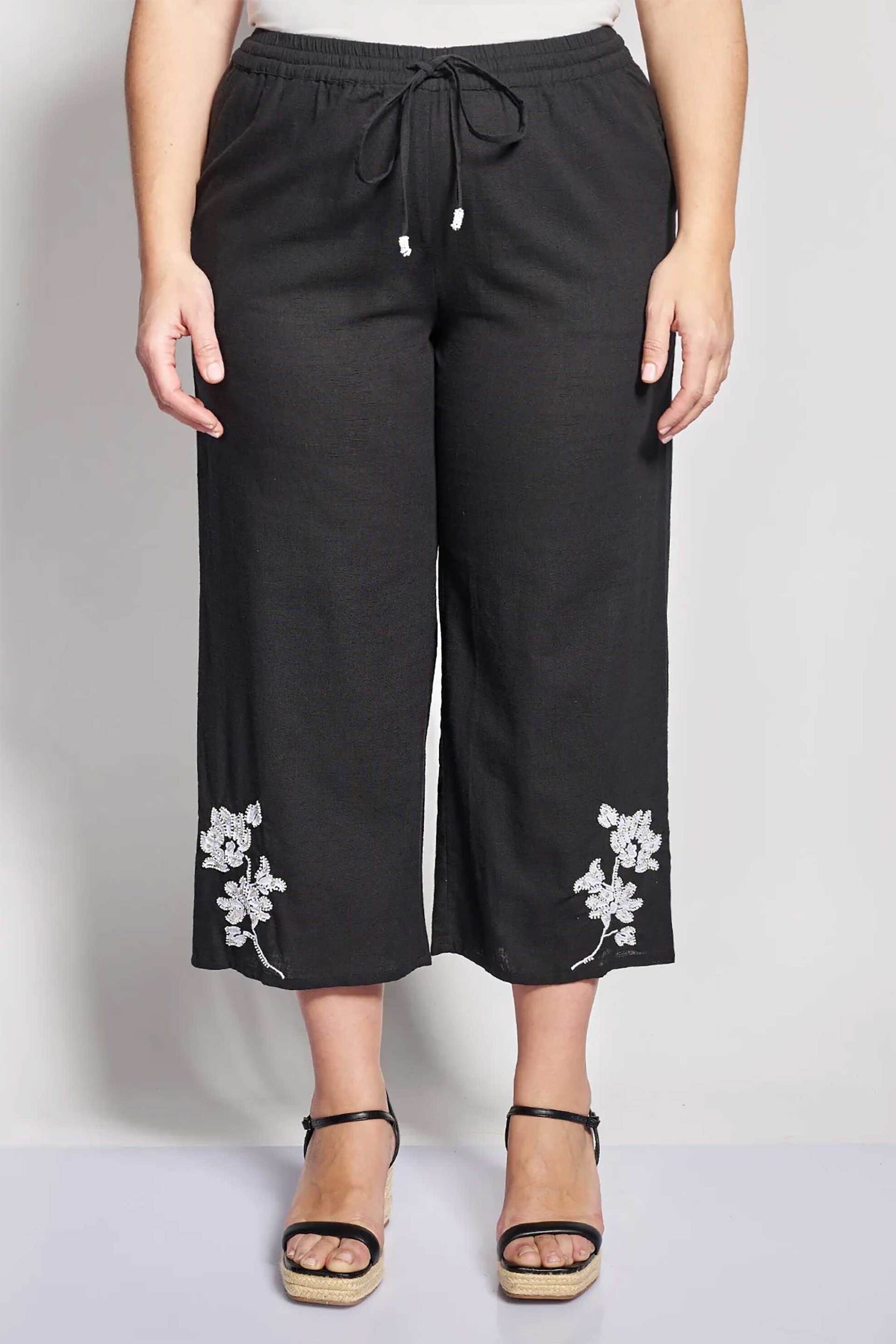 Parabita γυναικεία παντελόνα με floral κέντημα και στρας Cropped - 012610200180 Μαύρο