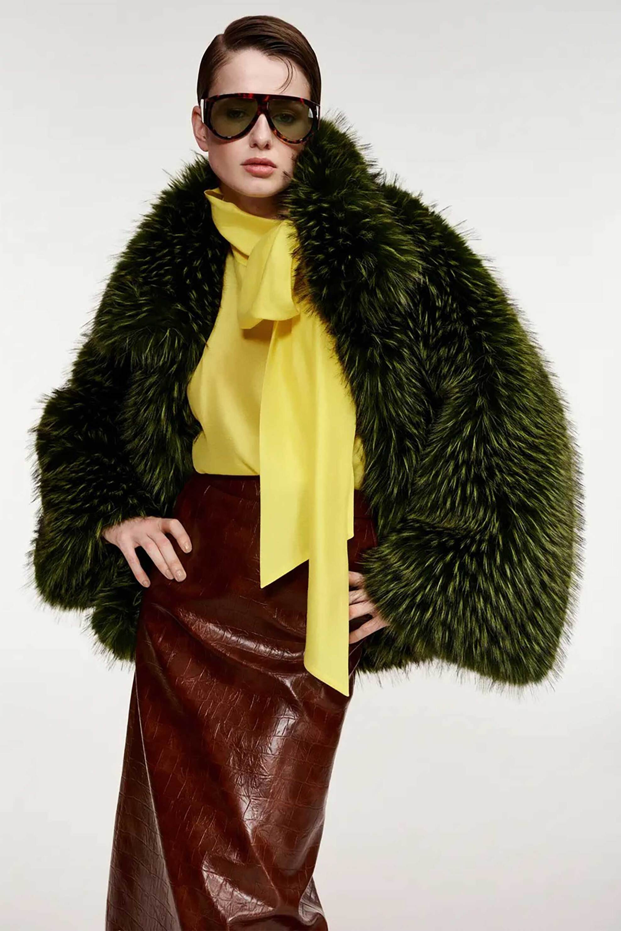 Essentiel Antwerp γυναικείο oversized jacket από faux γούνα 