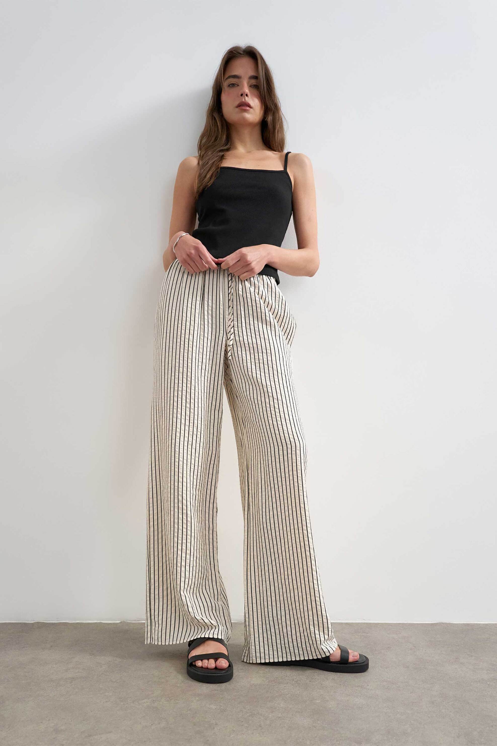 Topshop γυναικείο τοπ αμάνικο "Alfrida" - 31001060 Μαύρο