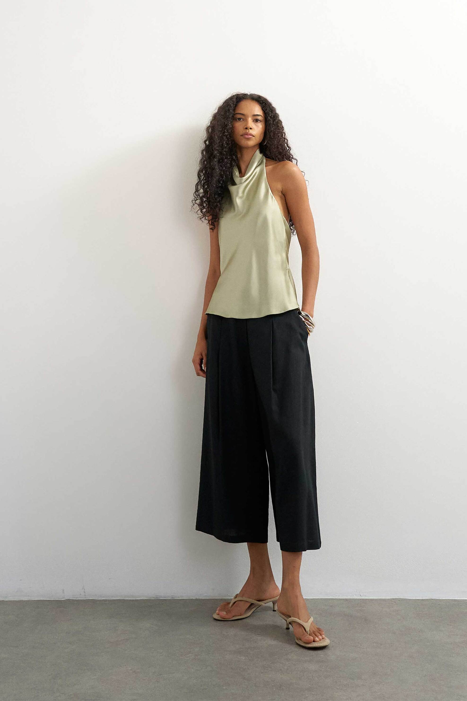 Topshop γυναικείο τοπ με halter λαιμόκοψη 