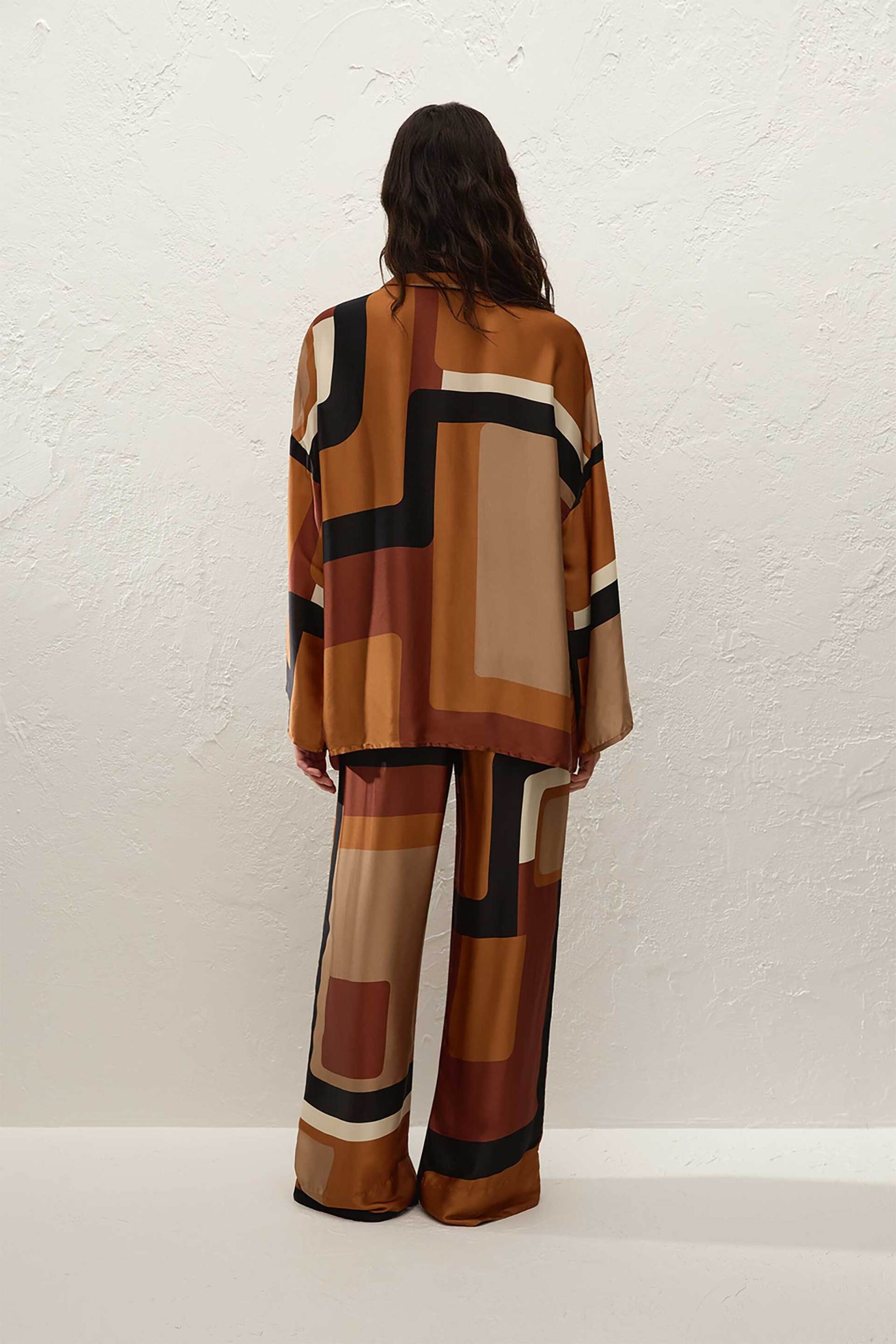 Faithful The Brand γυναικείο πουκάμισο με γεωμετρικό σχέδιο Oversized Fit - FF4608-JLC Ταμπά φωτογραφία