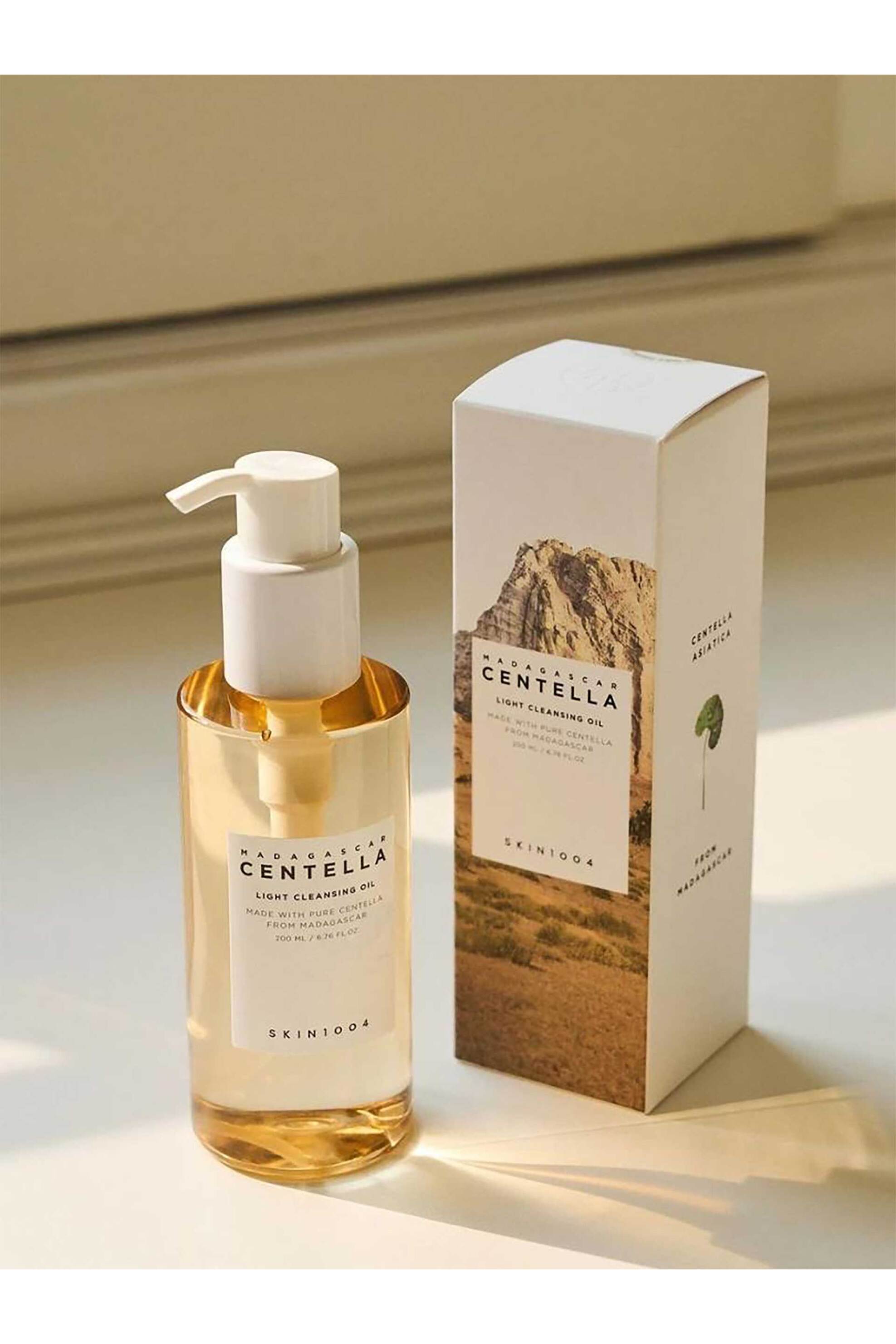 Skin1004 Madagascar Centella Light Cleansing Oil - Έλαιο Καθαρισμού & Ντεμακιγιάζ Με Centella Asiatica 200 ml - 8809913830481 φωτογραφία