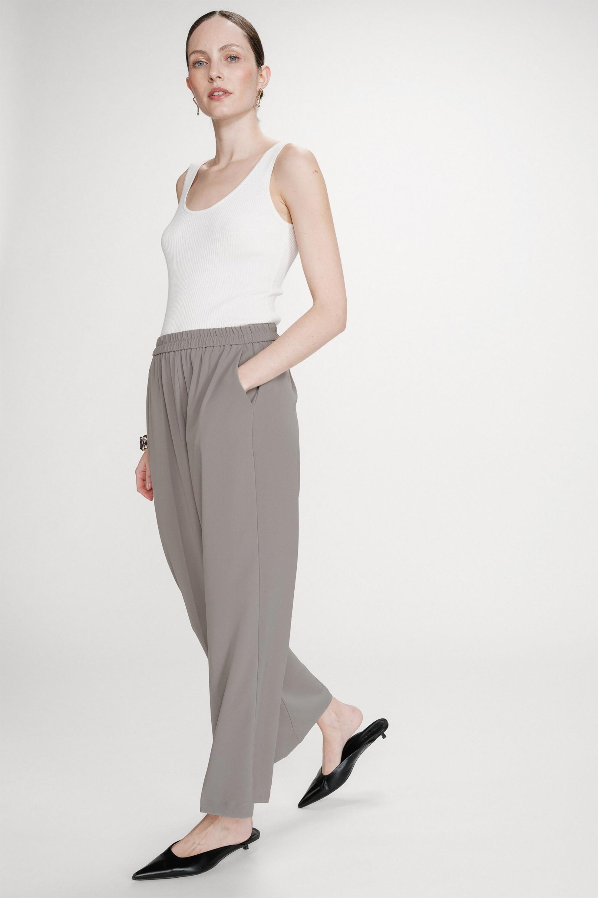 GRACE & MILA Grace & Mila γυναικείο παντελόνι Straight Leg "Noblesse" - NOBLESSE/SS26 Χακί - 2