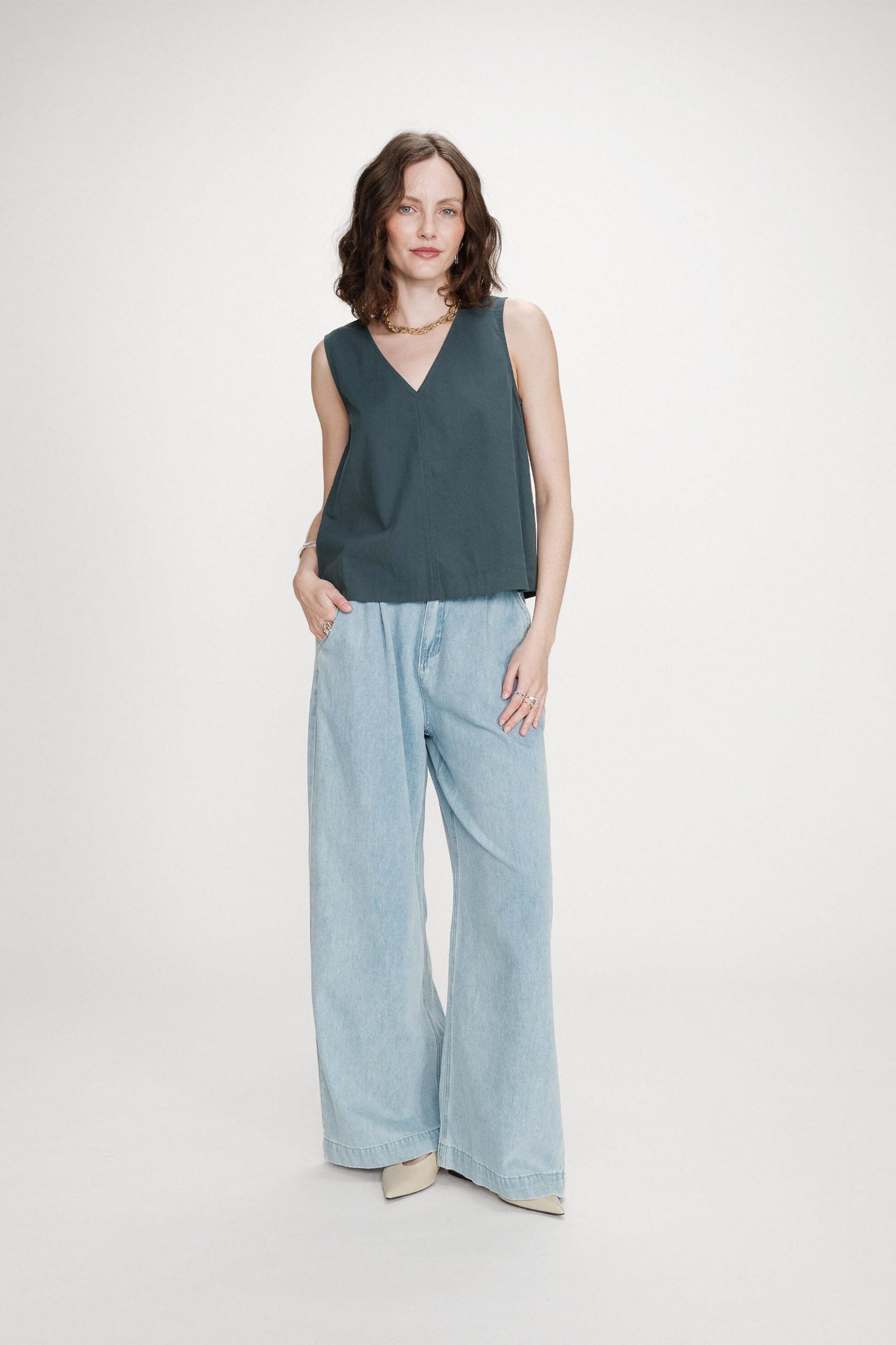 GRACE & MILA Grace & Mila γυναικείο τοπ αμάνικο "Vagabond" - VAGABOND/SS26 Πράσινο Σμαραγδί - 2