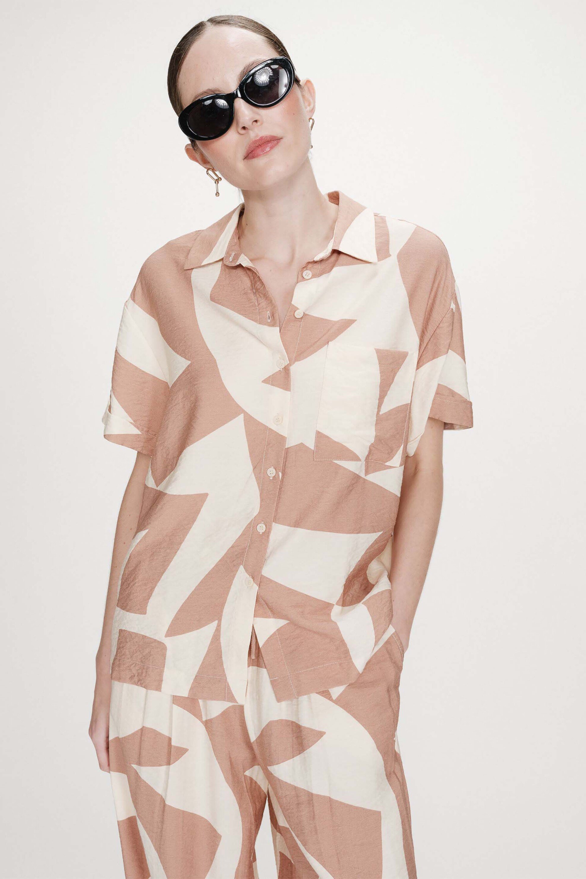 Grace & Mila γυναικείο πουκάμισο με all-over print Regular Fit "Veil" - VEIL/SS26 Κρέμ
