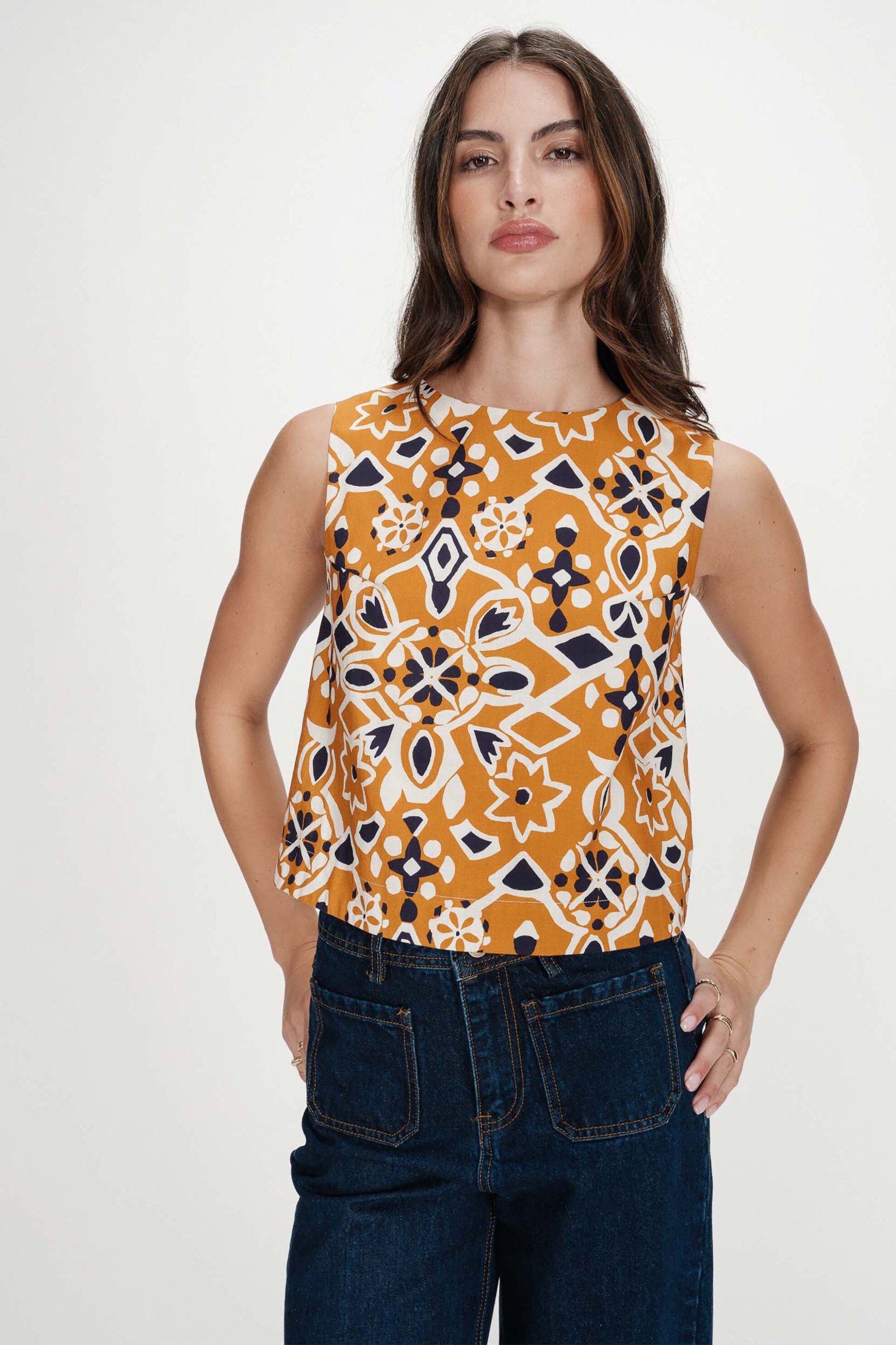 Grace & Mila γυναικείο τοπ αμάνικο με all-over print "Venise" - VENISE/SS26 Ταμπά