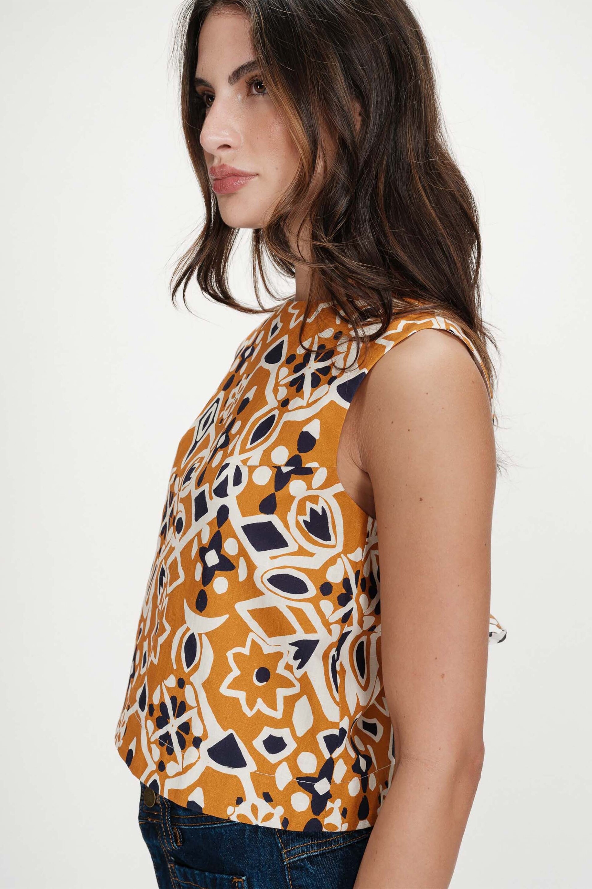 GRACE & MILA Grace & Mila γυναικείο τοπ αμάνικο με all-over print "Venise" - VENISE/SS26 Ταμπά - 2
