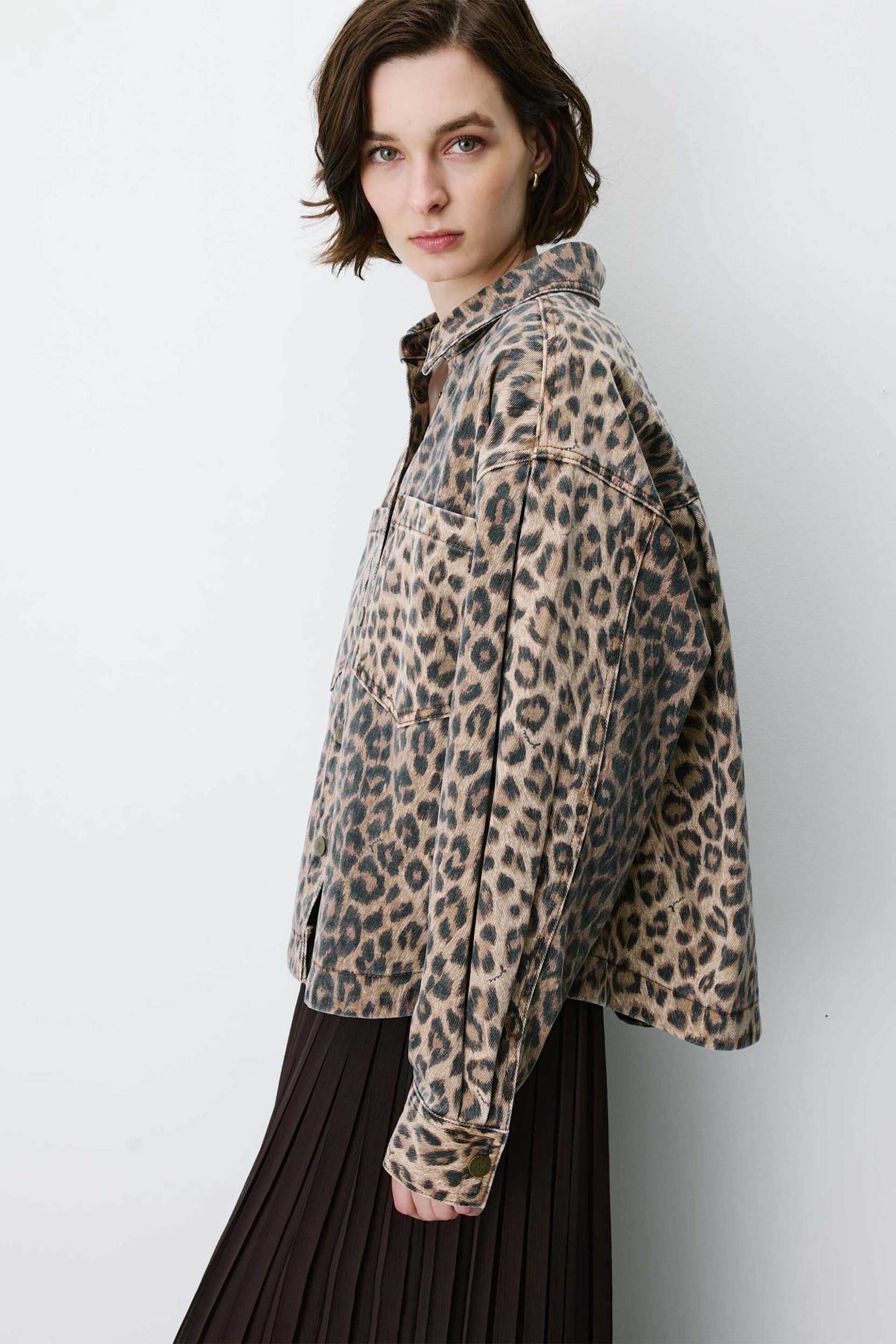 GRACE & MILA Grace & Mila γυναικείο overshirt με print "Adriana" - ADRIANA Καφέ - 3