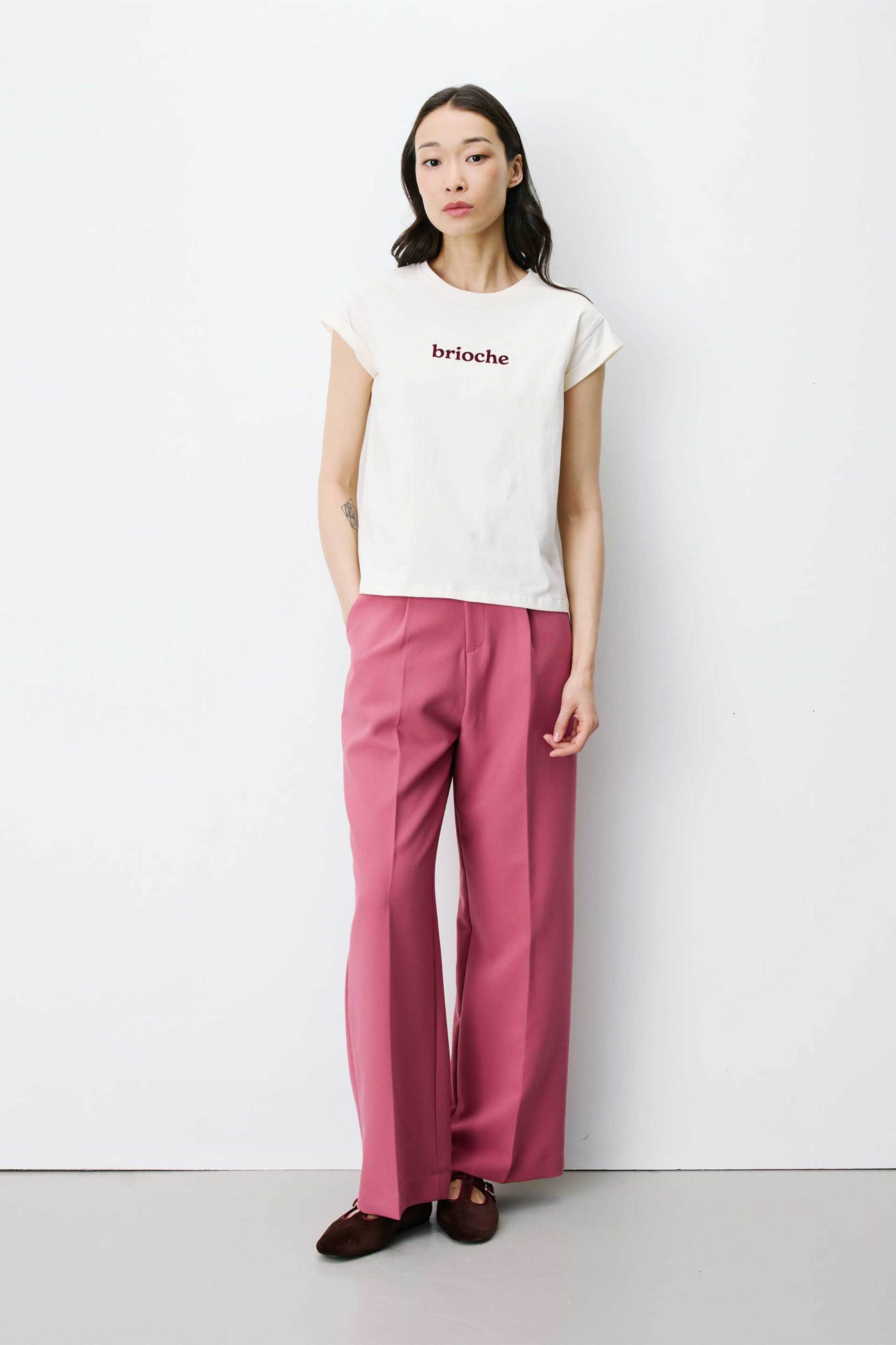 Grace & Mila γυναικείο T-shirt μονόχρωμο με letter print 