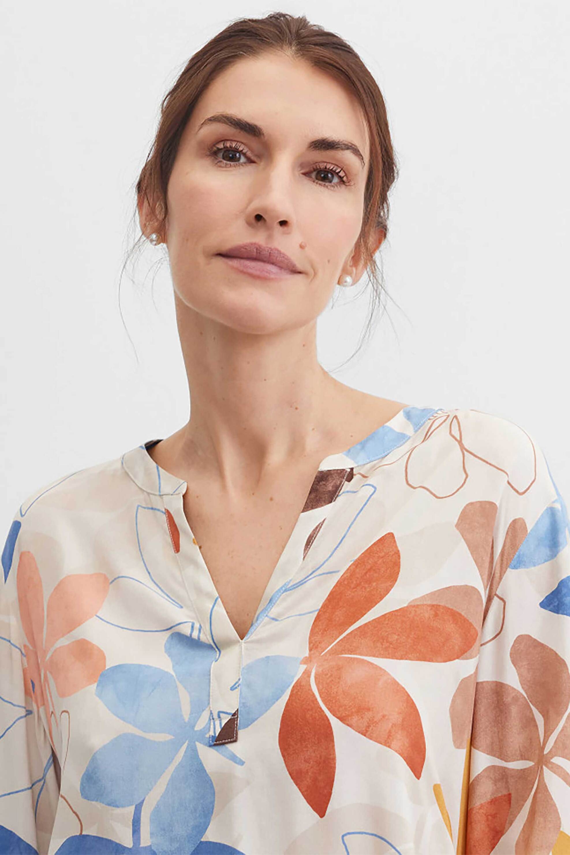 GERRY WEBER Gerry Weber γυναικεία μπλούζα με V και floral print - N61019393046 Μπεζ - 2