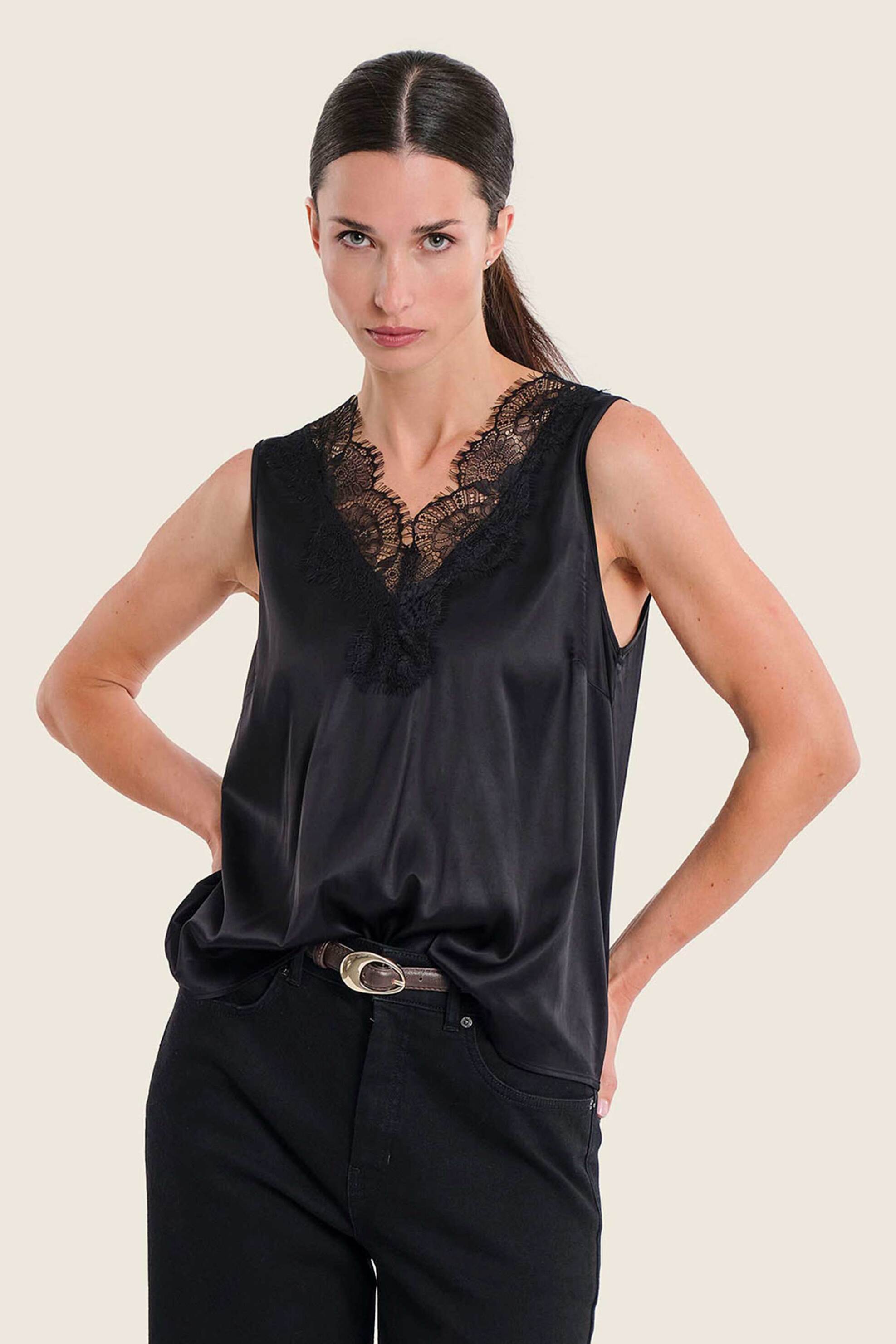 Gerry Weber γυναικεία αμάνικη μπλούζα σατέν με δαντέλα - N71030120038 Μαύρο