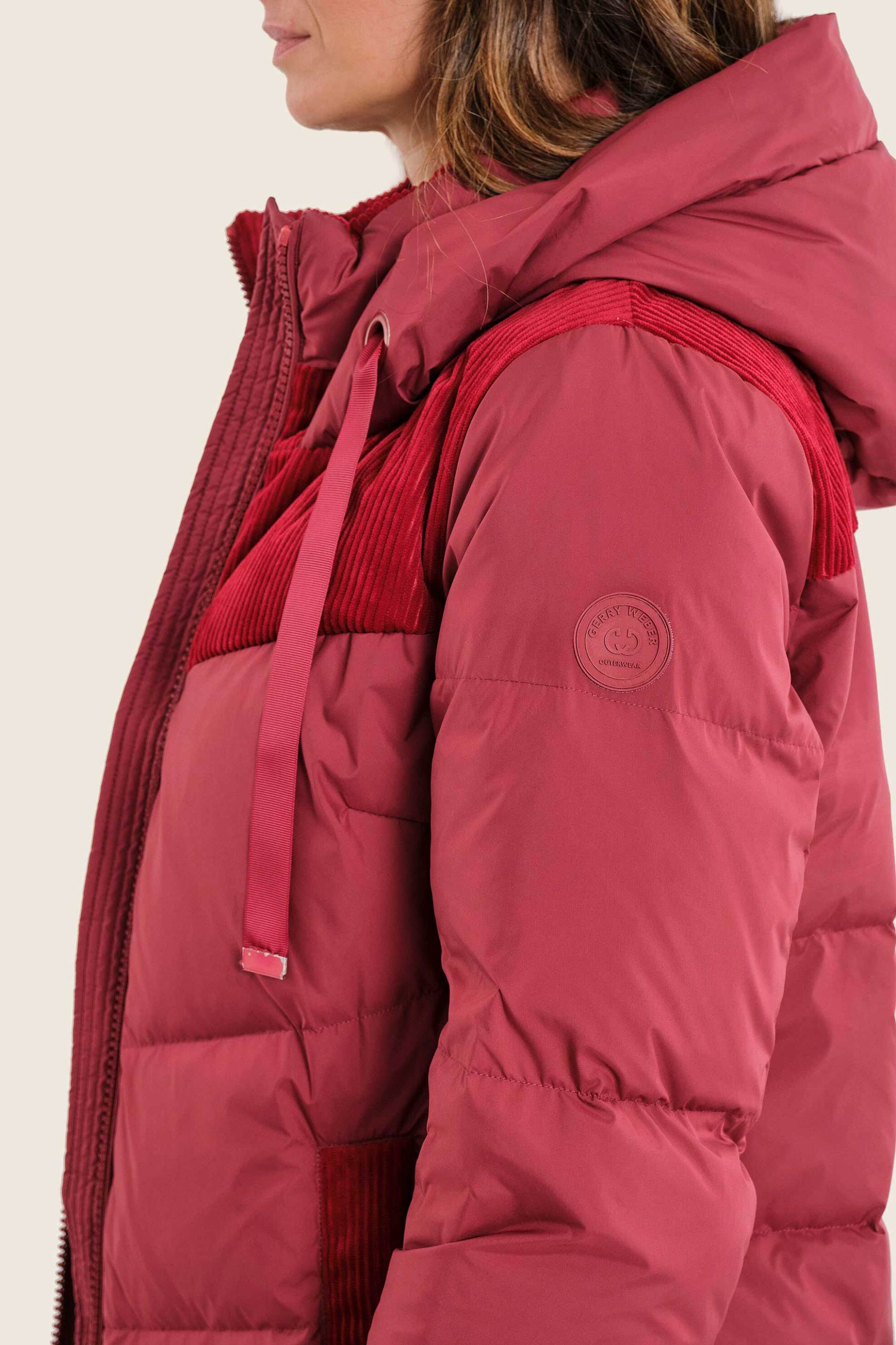 GERRY WEBER Gerry Weber γυναικείο μακρύ μπουφάν με κουκούλα και συνδυασμό υφασμάτων - N78401696038 Φούξια - 2