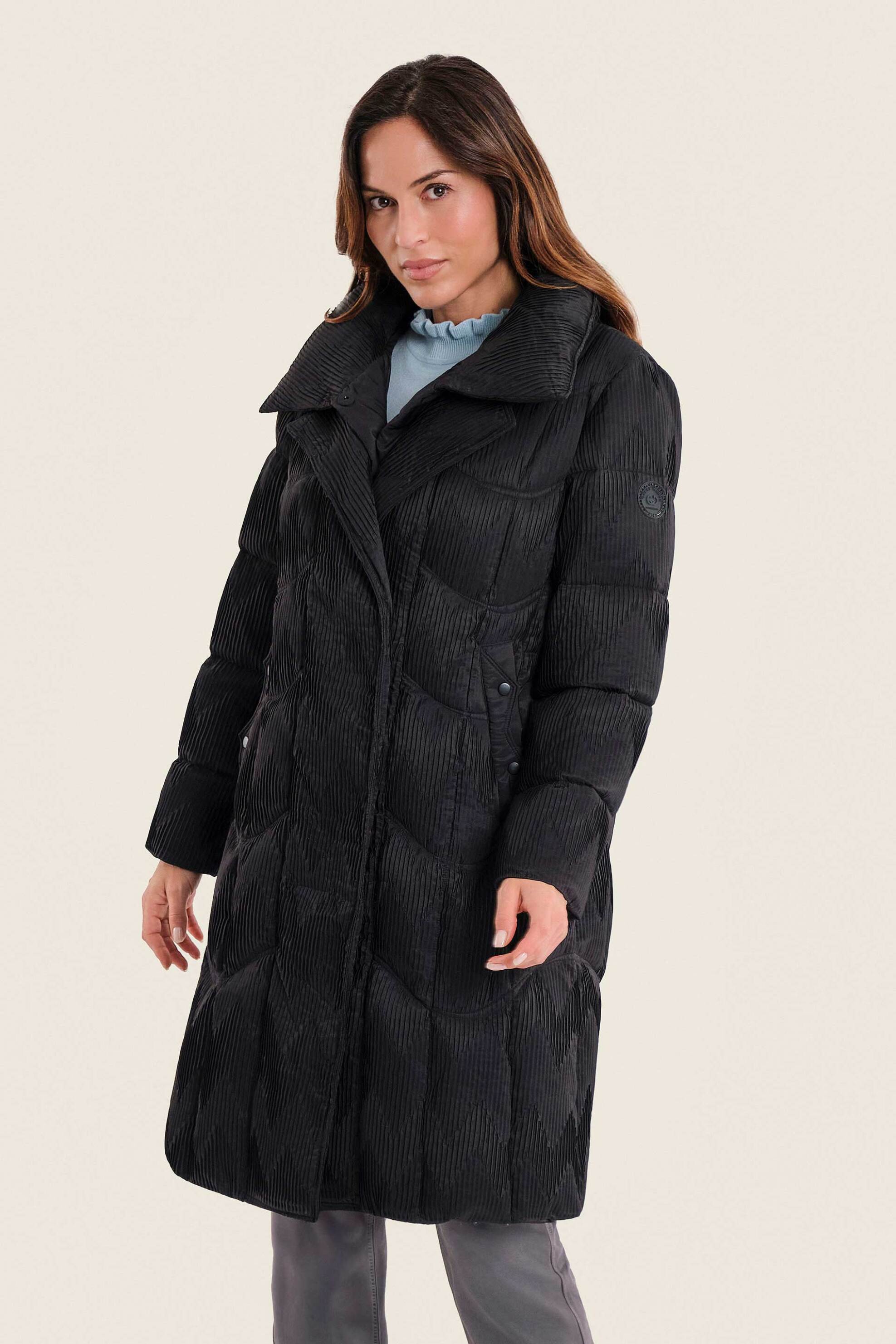 GERRY WEBER Gerry Weber γυναικείο παλτό με ανάγλυφο ριγέ σχέδιο - N78410120038 Μαύρο