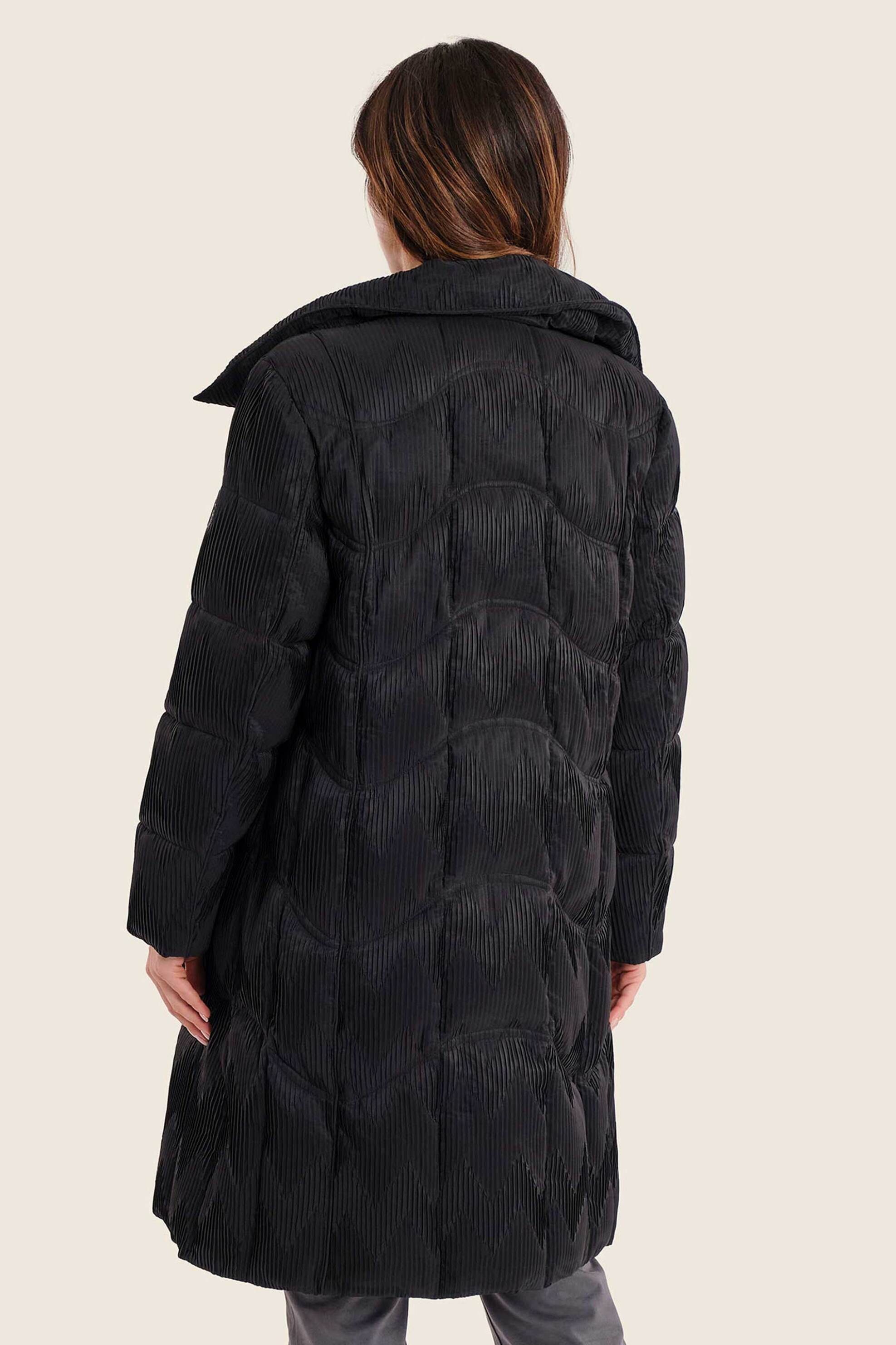 GERRY WEBER Gerry Weber γυναικείο παλτό με ανάγλυφο ριγέ σχέδιο - N78410120038 Μαύρο - 4