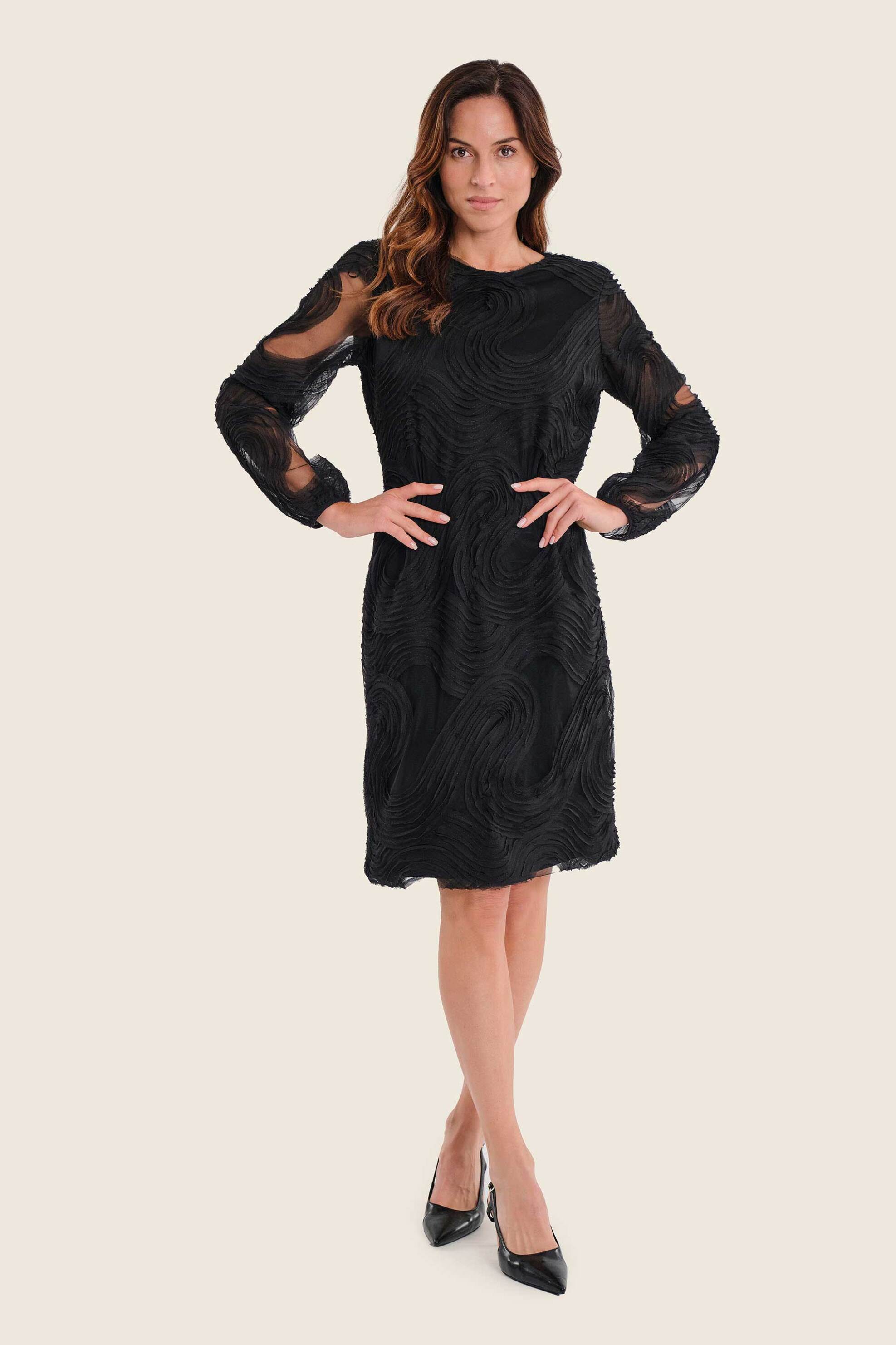 GERRY WEBER Gerry Weber γυναικείο mini φόρεμα με ανάγλυφο σχέδιο και ημιδιαφάνεια στα μανίκια - N78640120038 Μαύρο
