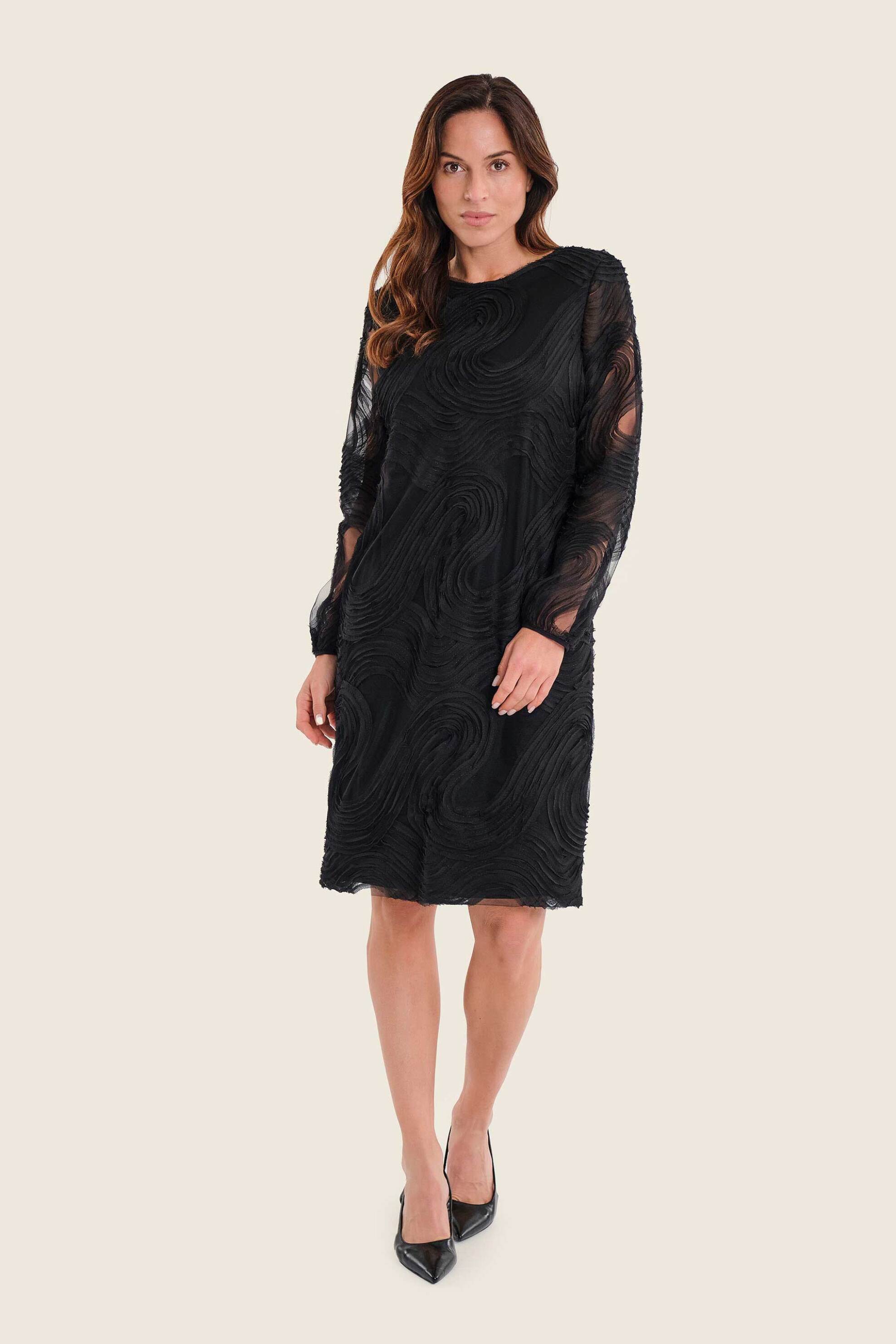 GERRY WEBER Gerry Weber γυναικείο mini φόρεμα με ανάγλυφο σχέδιο και ημιδιαφάνεια στα μανίκια - N78640120038 Μαύρο - 3