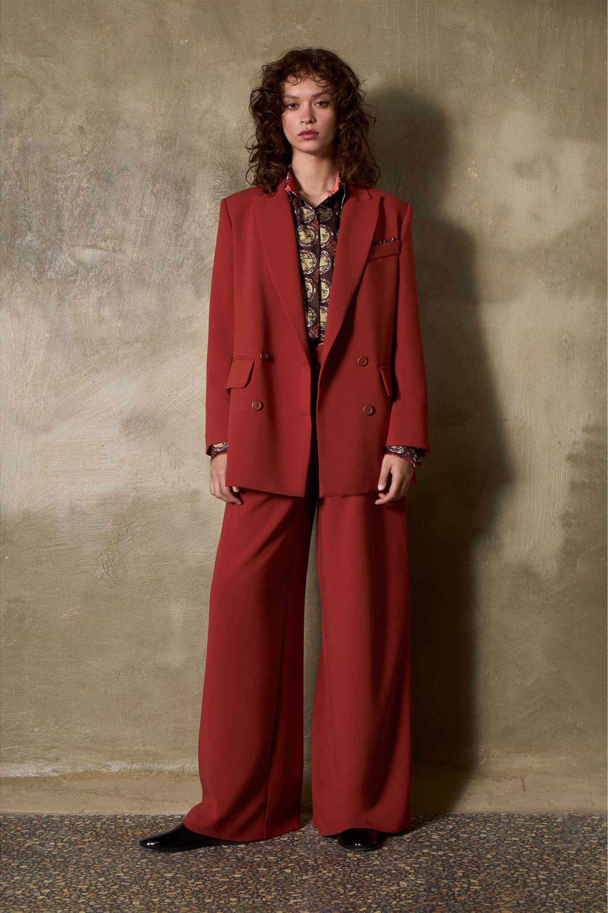 The Artians γυναικείο σακάκι με σταυρωτό κλείσιμο Tailored Fit 