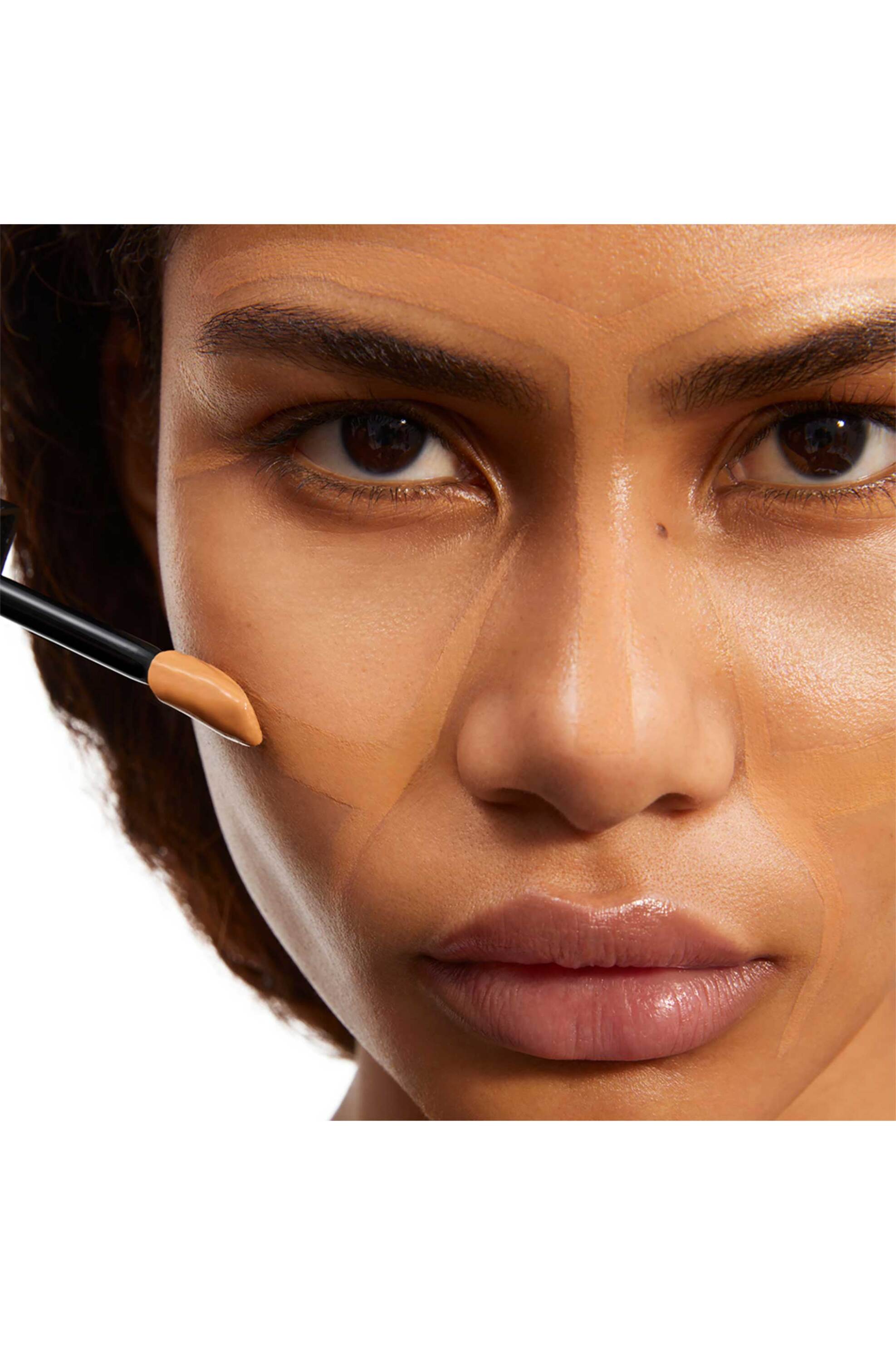 Yves Saint Laurent All Hours Precise Angles Concealer 15 ml MW9 φωτογραφία